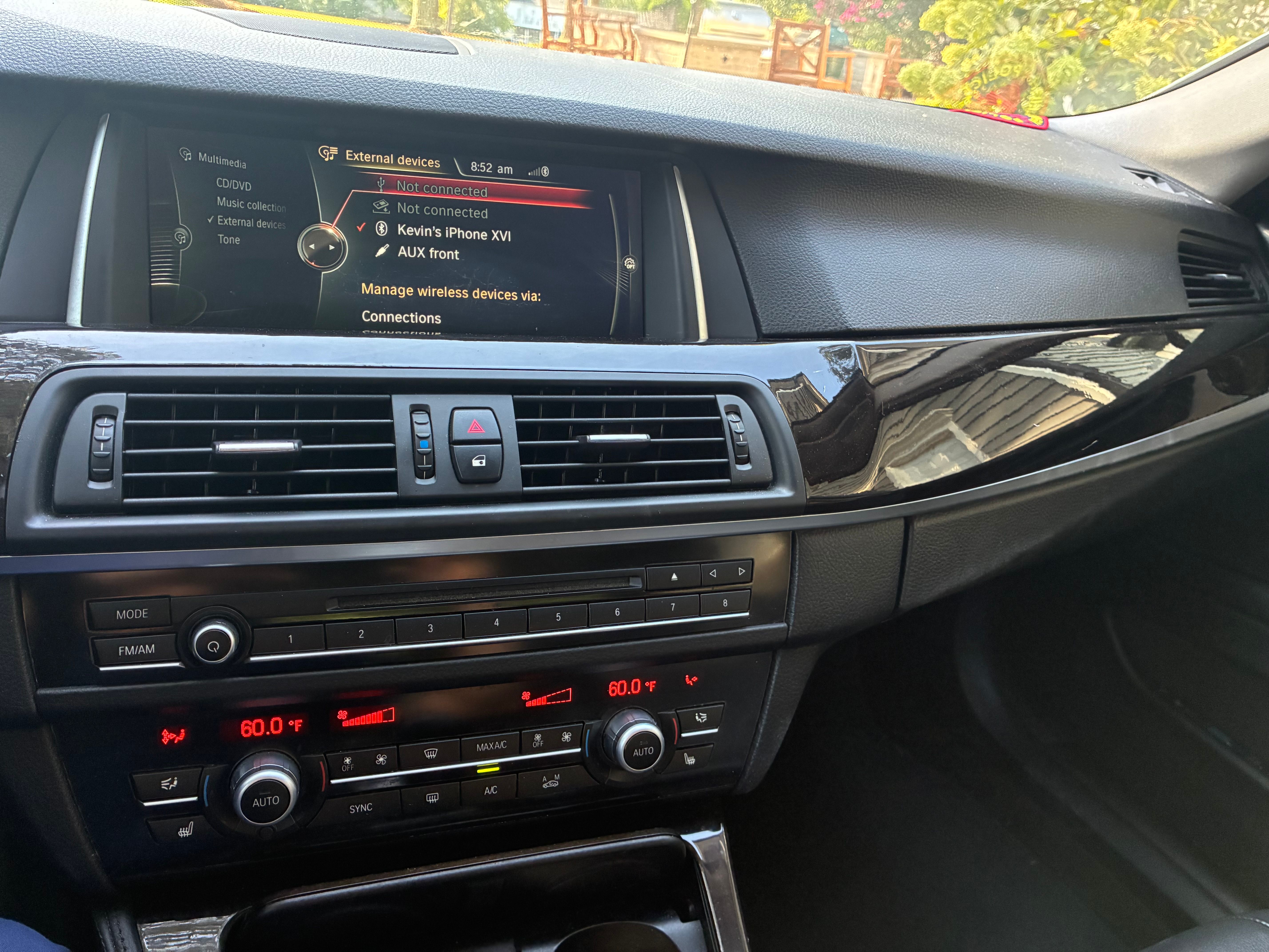 Used 2014 BMW 535i xDrive Sedan AWD/4WD image 12