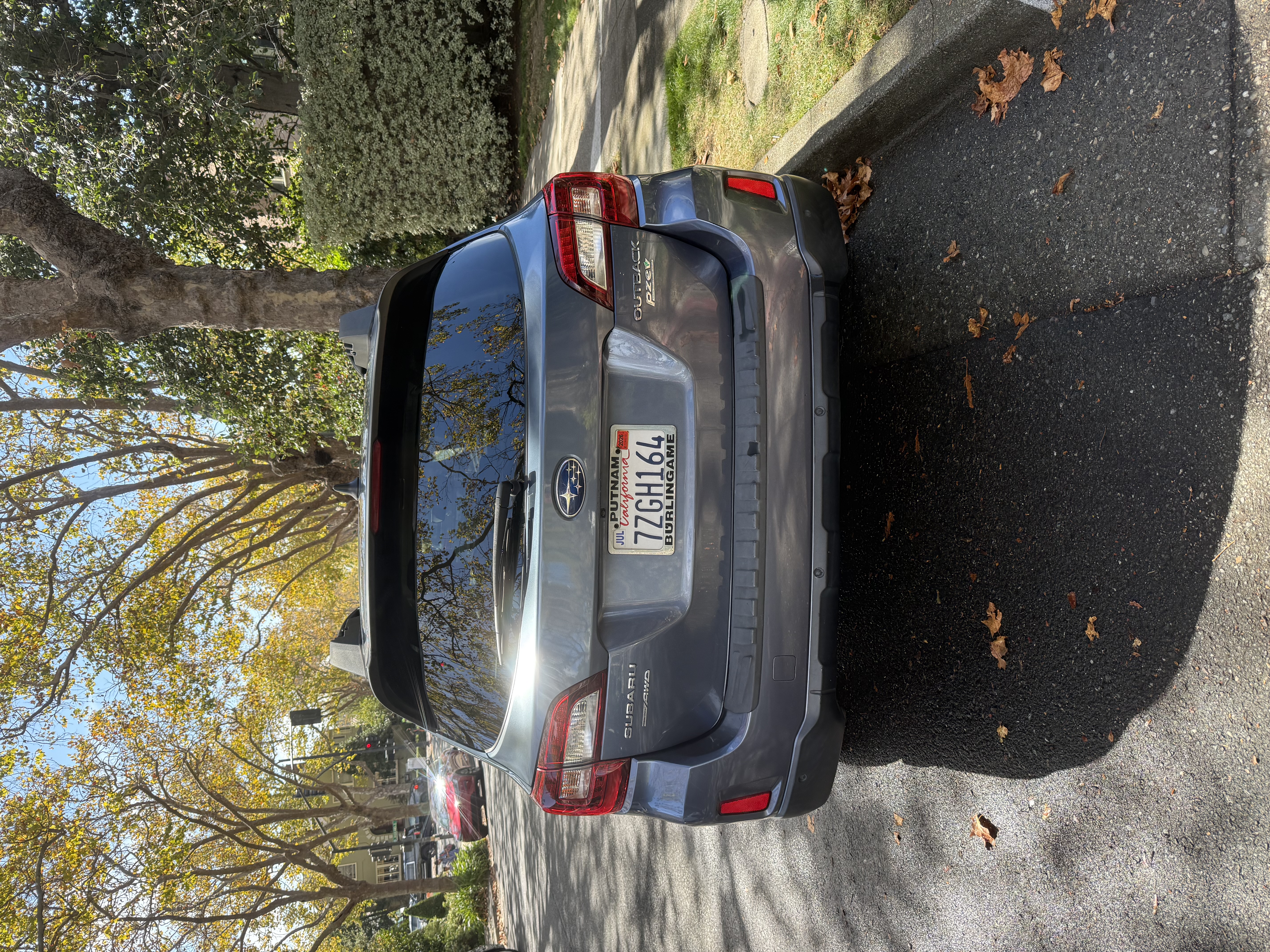 Used 2017 Subaru Outback 2.5i Limited AWD/4WD image 8