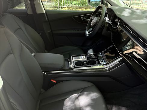 Used 2022 Audi Q7 3.0T Premium image 13