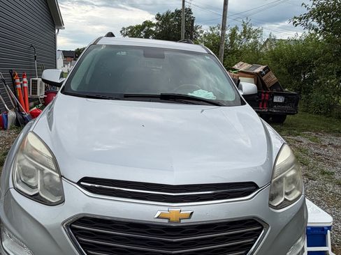 Used 2016 Chevrolet Equinox LT w/ Convenience Package AWD/4WD image 9