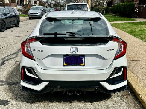 Used 2021 Honda Civic Sport image 9
