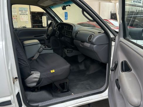 Used 2001 Dodge Ram 3500 Truck 2WD Regular Cab image 21