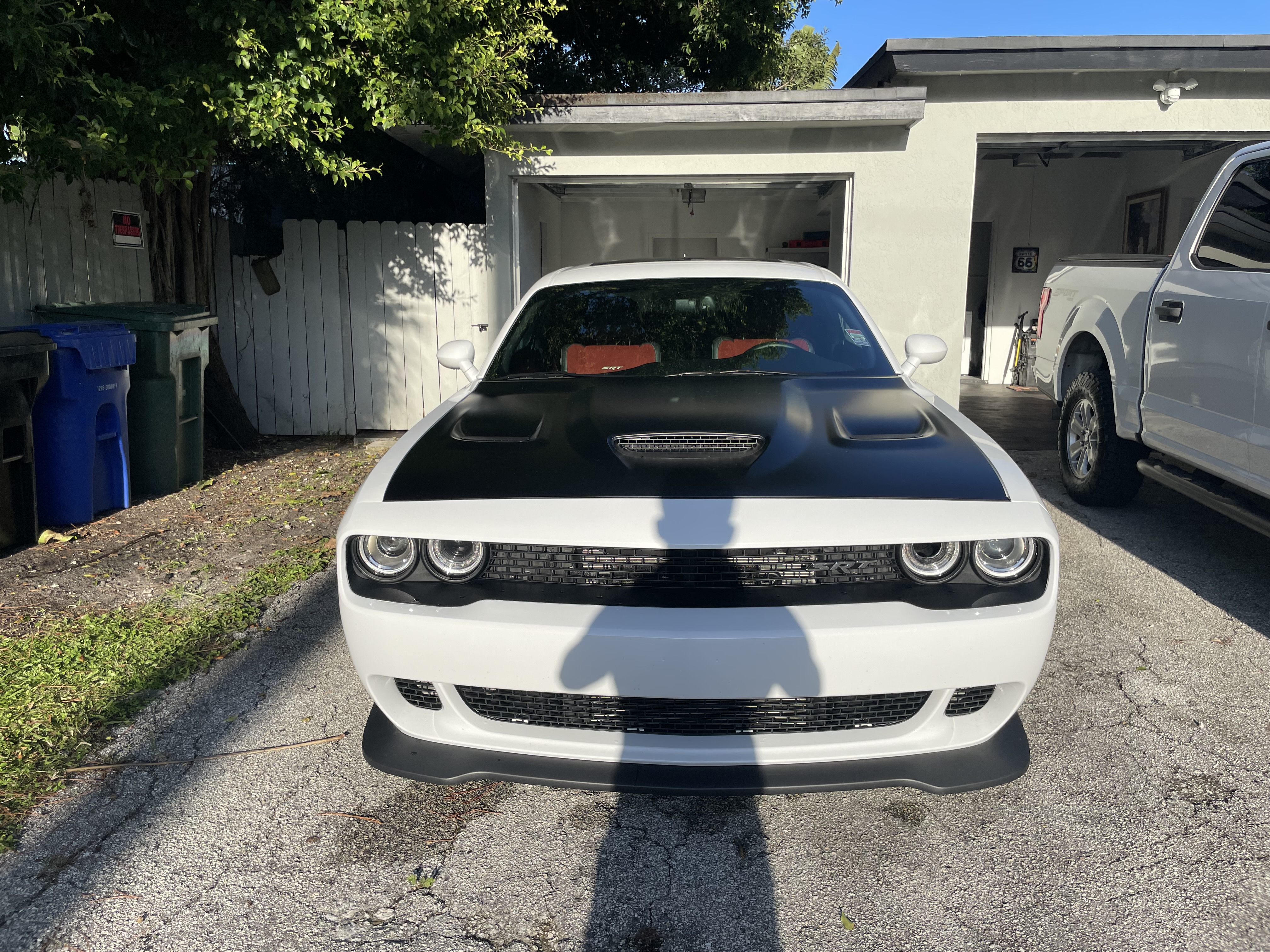 Used 2016 Dodge Challenger SRT Hellcat RWD image 5