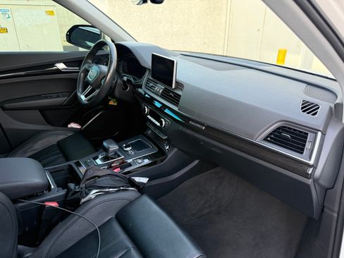 Used 2018 Audi Q5 2.0T Premium Plus w/ Premium Plus Package image 10