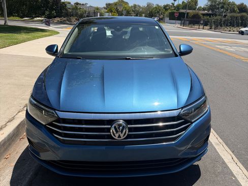 Used 2020 Volkswagen Jetta SEL FWD image 3