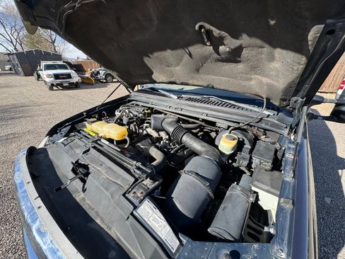 Used 2000 Ford Excursion Limited AWD/4WD image 6