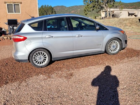 Used 2013 Ford C-MAX SEL image 9