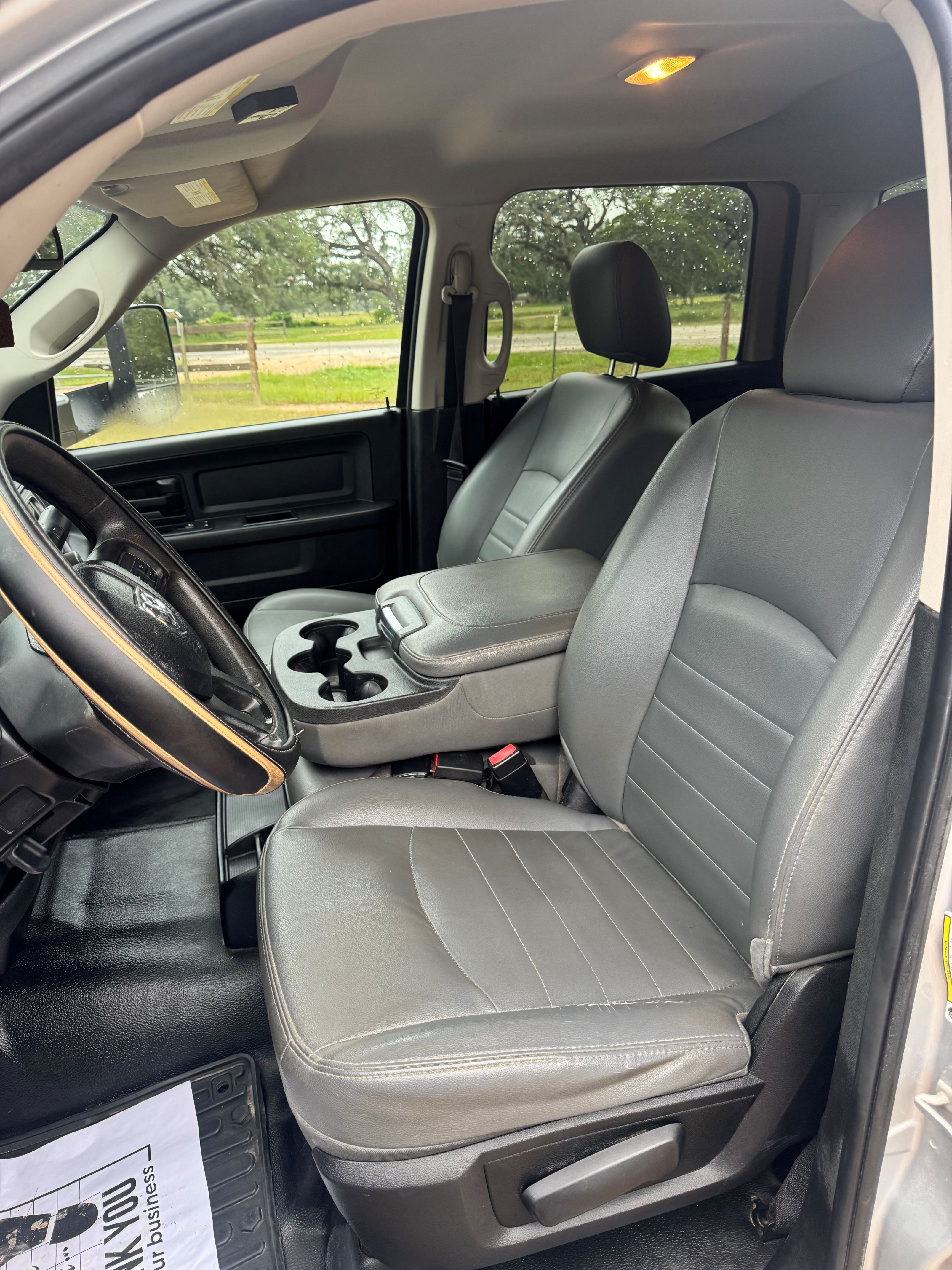 Used 2018 RAM 3500 Tradesman RWD image 9