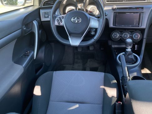 Used 2014 Scion tC image 16