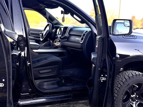 Used 2021 RAM 1500 Big Horn image 2