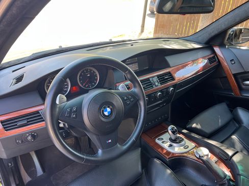 Used 2006 BMW M5 RWD image 6