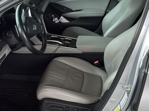Used 2019 Honda Accord Touring image 10