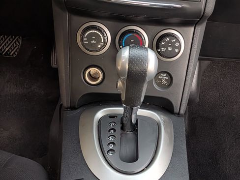 Used 2015 Nissan Rogue S w/ Convenience Package image 9