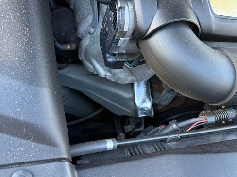 Used 2016 Porsche Cayenne image 12