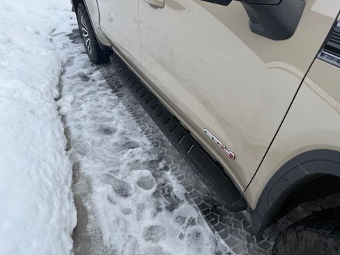 Used 2022 GMC Sierra 1500 AT4 w/ AT4 Preferred Package image 6