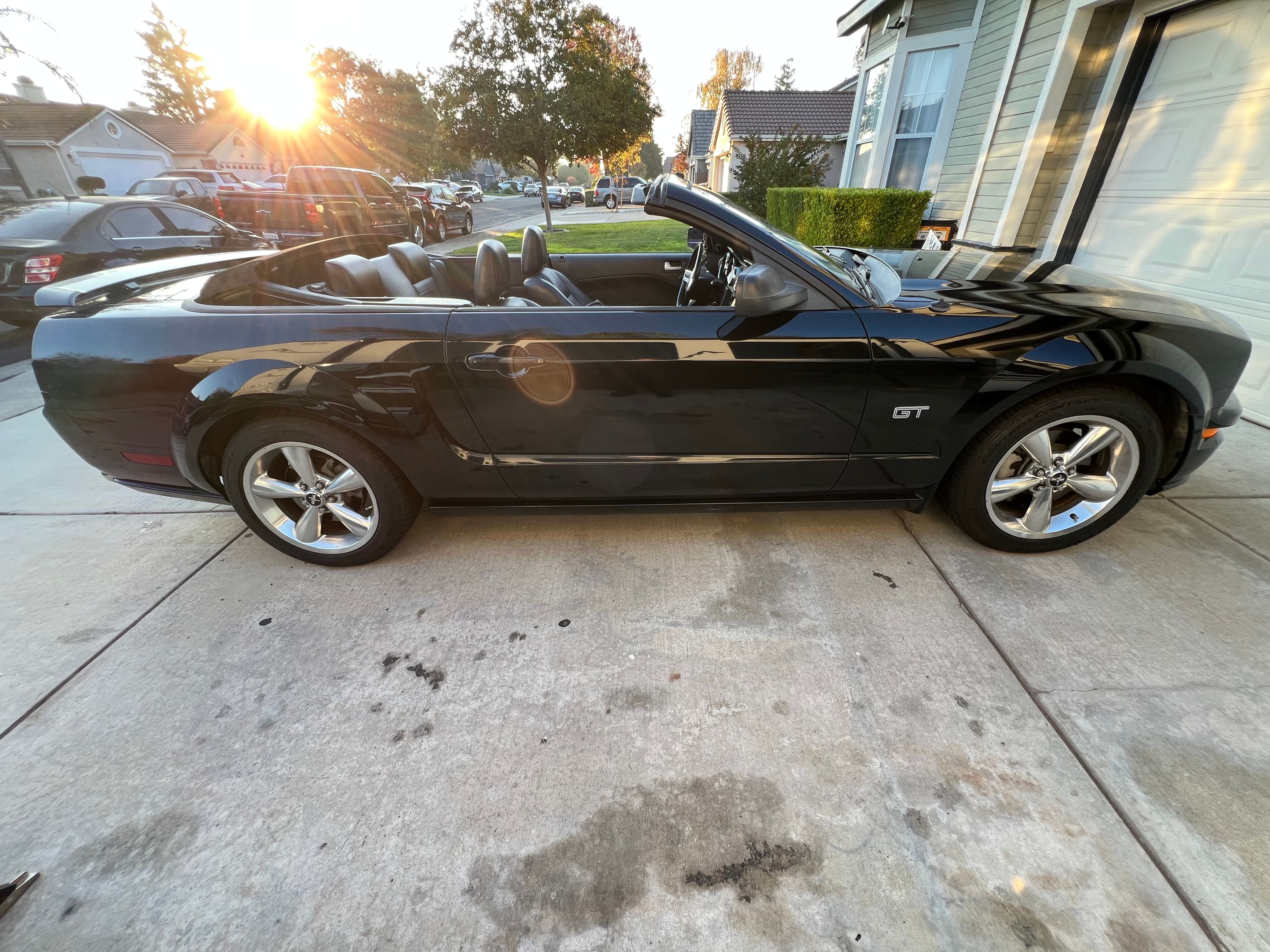 Used 2006 Ford Mustang GT Premium RWD image 22