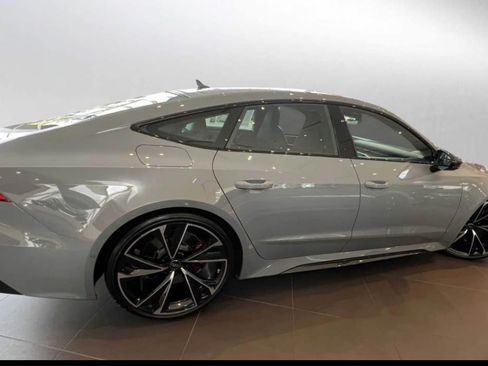 Used 2023 Audi RS 7 Sportback image 4