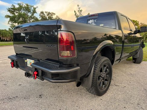 Used 2016 RAM 2500 Laramie AWD/4WD image 9