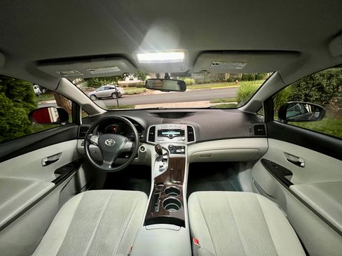 Used 2009 Toyota Venza FWD image 15
