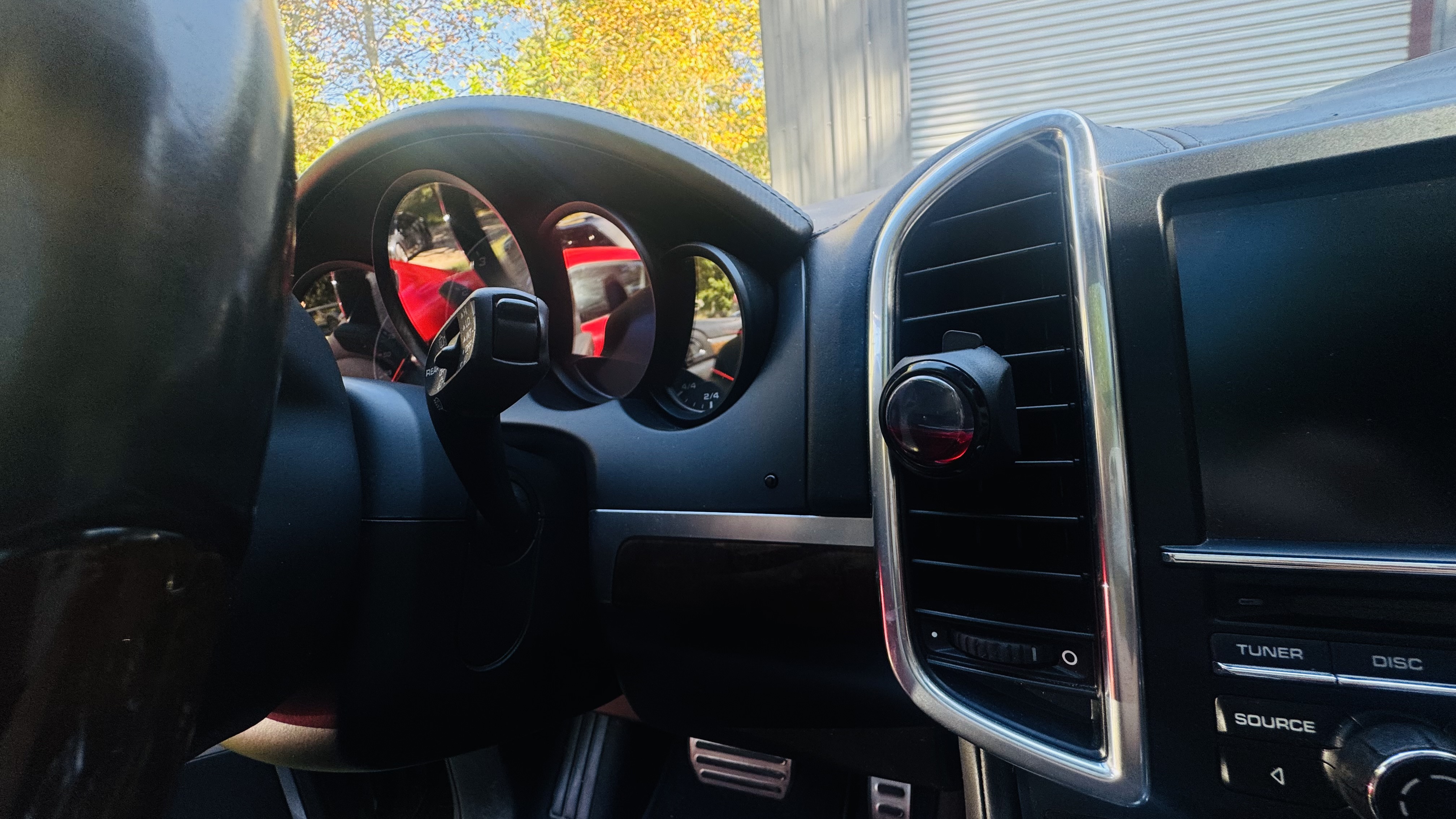 Used 2012 Porsche Cayenne S w/ Premium Pkg Plus AWD/4WD image 5