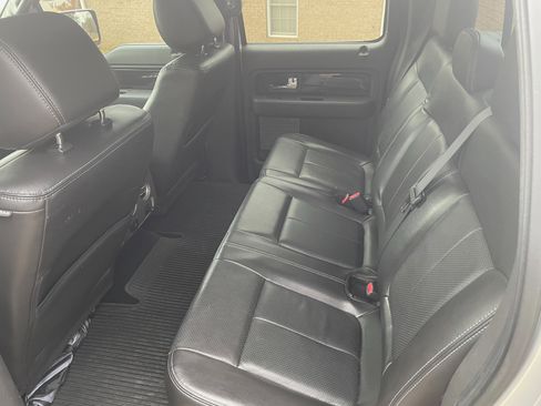 Used 2014 Ford F150 FX4 w/ Equipment Group 402A Luxury image 10