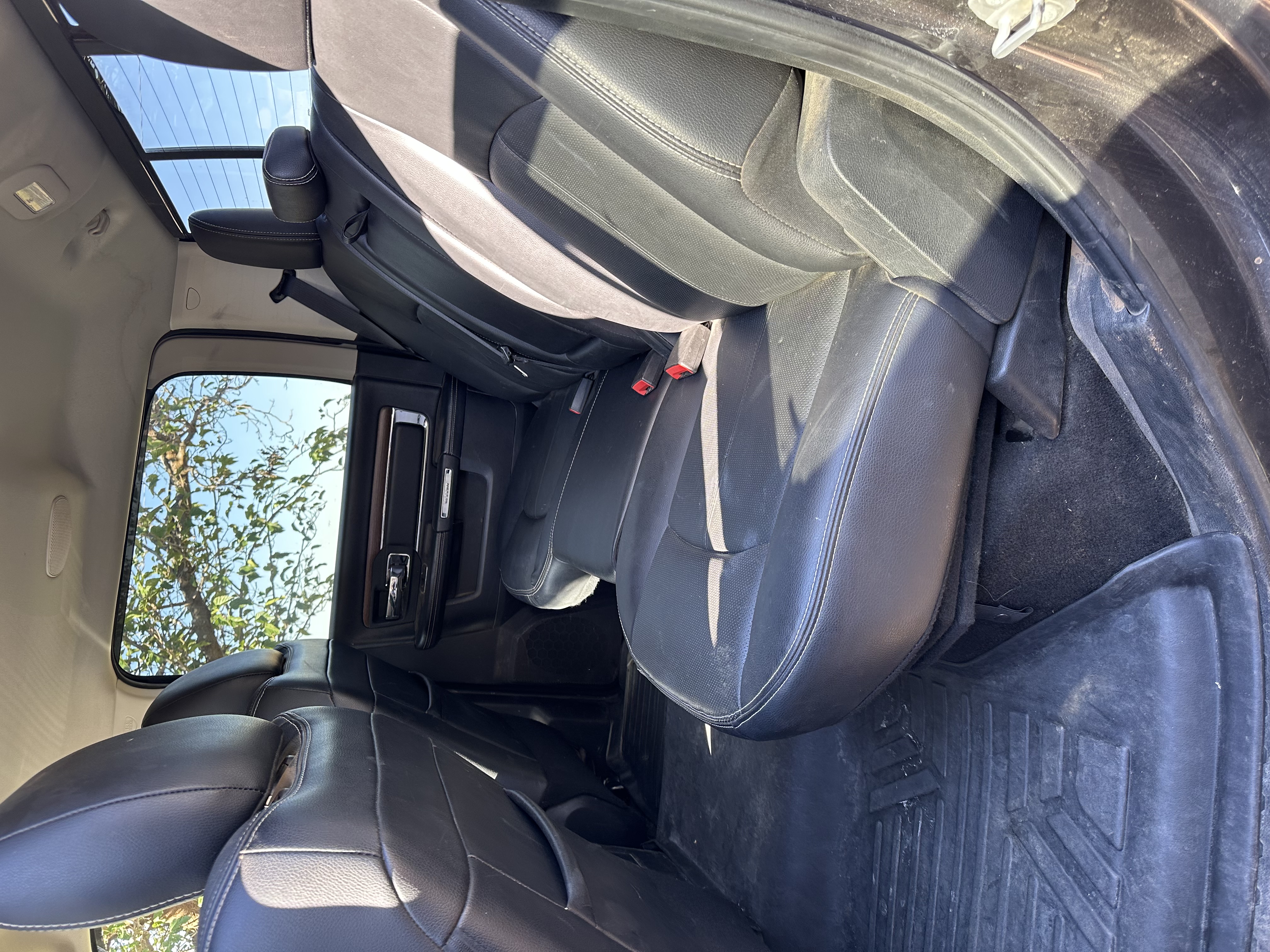 Used 2018 RAM 3500 Laramie AWD/4WD image 10