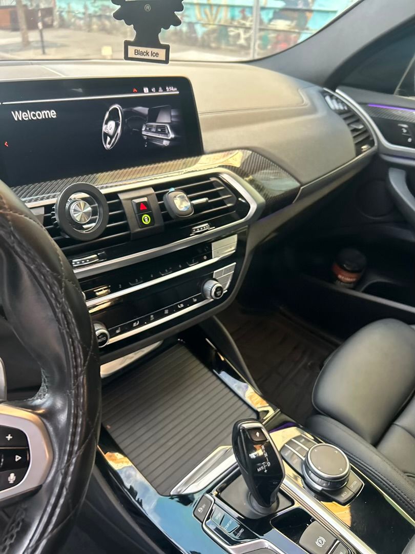 Used 2021 BMW X4 xDrive30i w/ M Sport Package AWD/4WD image 8