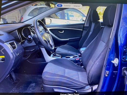 Used 2014 Hyundai Elantra GT FWD image 12