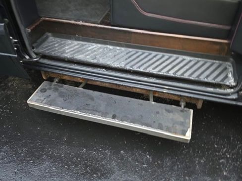 Used 2015 Mercedes-Benz Sprinter 3500 image 8