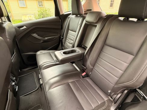 Used 2013 Ford C-MAX SEL FWD image 21