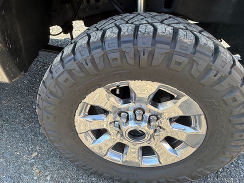 Used 2002 Ford Excursion Limited image 24