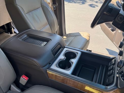 Used 2017 GMC Sierra 1500 SLT image 8