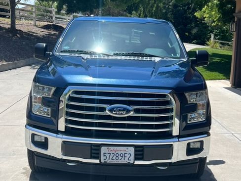 Used 2017 Ford F150 XLT w/ Equipment Group 302A Luxury AWD/4WD image 4