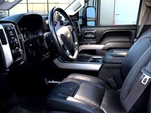 Used 2015 Chevrolet Silverado 2500 LTZ w/ Duramax Plus Package AWD/4WD image 11