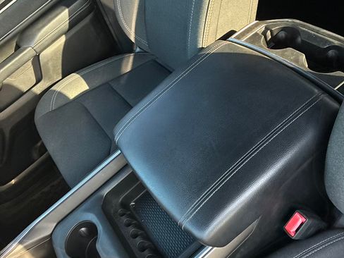 Used 2019 RAM 1500 Big Horn AWD/4WD image 11