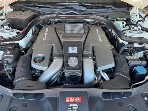 Used 2012 Mercedes-Benz CLS 63 AMG image 10