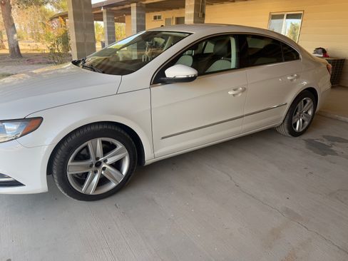 Used 2014 Volkswagen CC Sport image 5