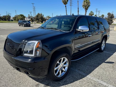 Used 2007 GMC Yukon XL Denali image 5
