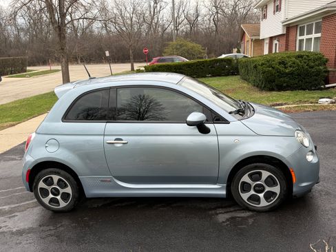 Used 2015 FIAT 500 e image 4