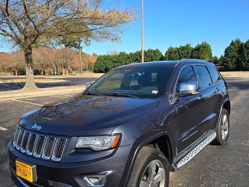 Used 2014 Jeep Grand Cherokee Overland image 4