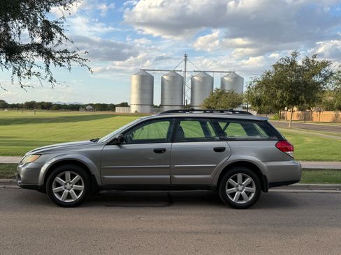 Used 2008 Subaru Outback 2.5i L.L. Bean AWD/4WD image 1