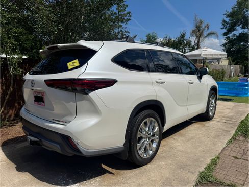 Used 2020 Toyota Highlander Limited AWD/4WD image 6