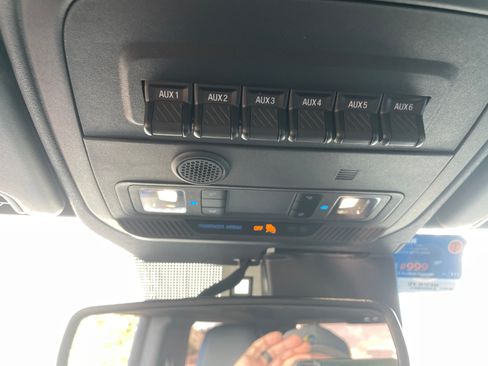 Used 2023 Ford Bronco Badlands w/ Sasquatch Package image 19