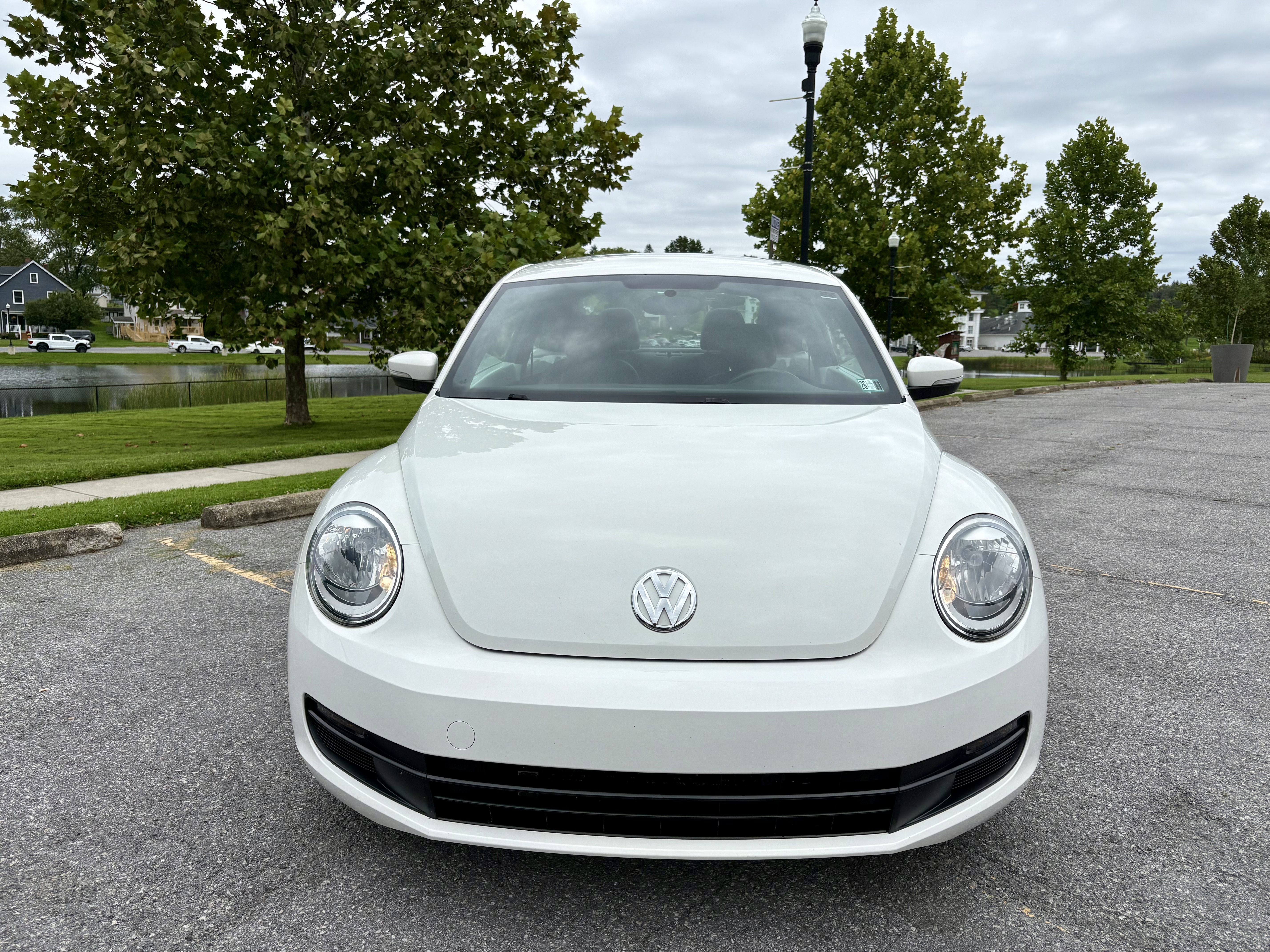 Used 2014 Volkswagen Beetle 2.5 FWD image 2
