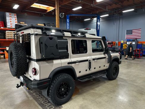 Used 2025 INEOS Grenadier image 8