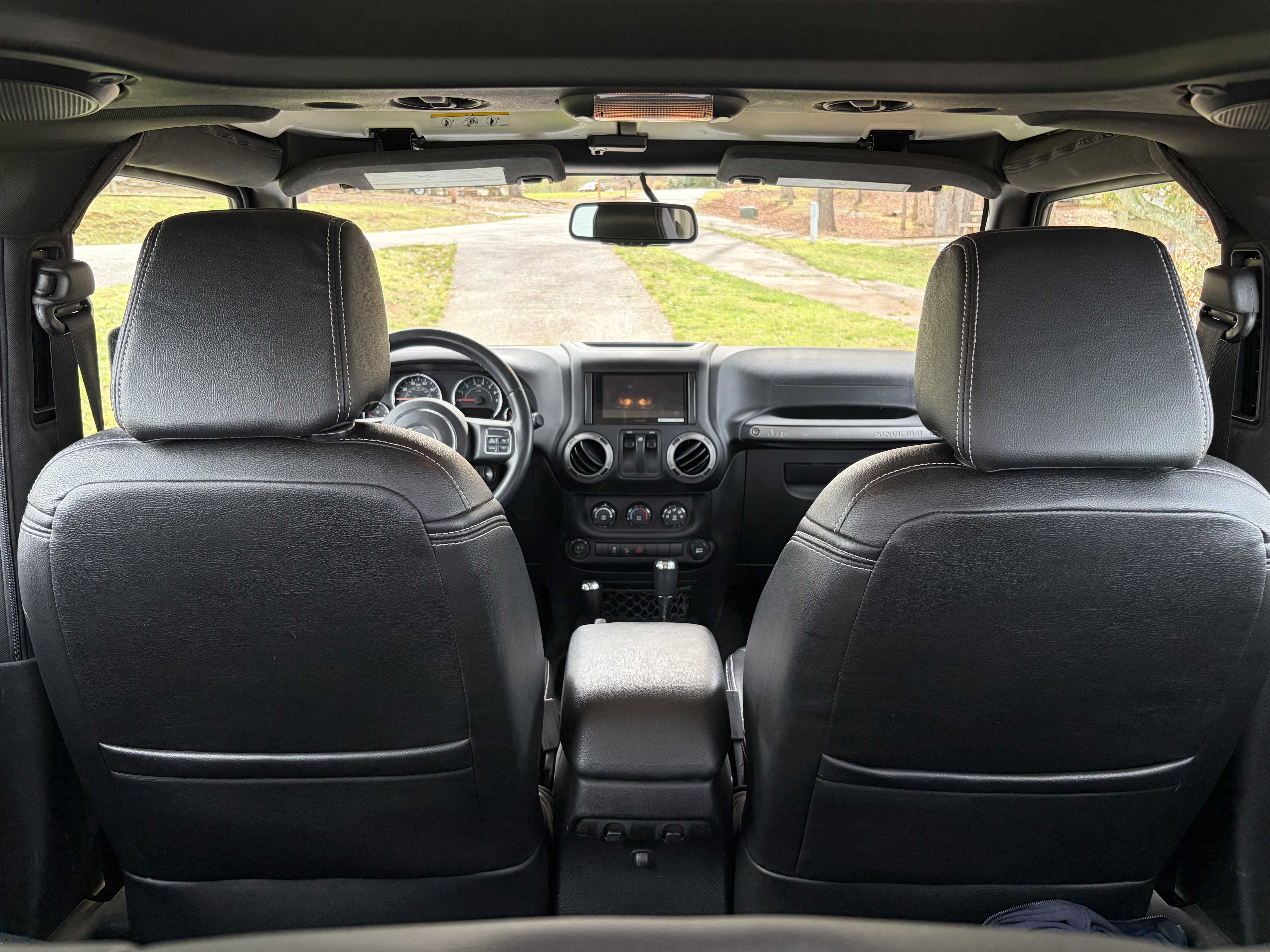 Used 2014 Jeep Wrangler Sport w/ Quick Order Package 24S AWD/4WD image 9