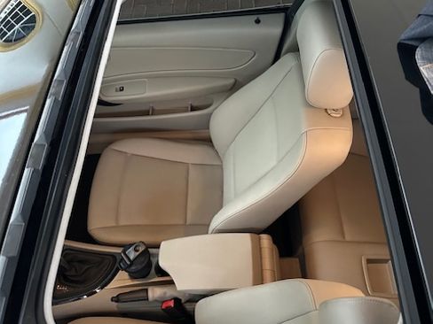 Used 2010 BMW 128i Coupe image 15