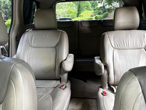 Used 2009 Toyota Sienna XLE w/ Towing Prep Pkg FWD image 21