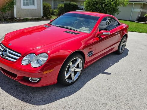 Used 2008 Mercedes-Benz SL 550 image 4