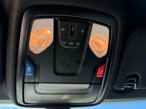 Used 2024 RAM 3500 Big Horn w/ Sport Appearance Package image 21